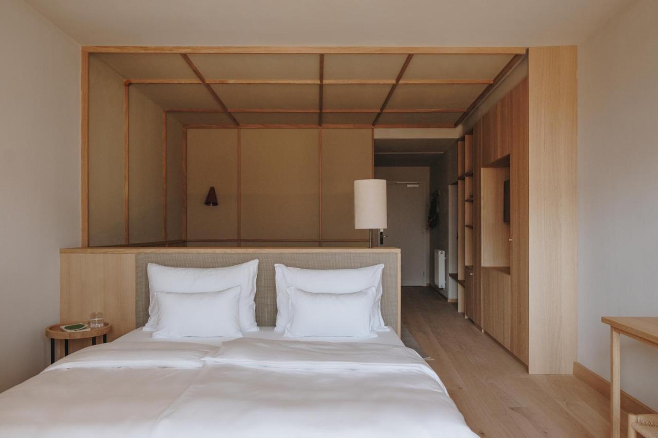 Hotel Schwarzschmied Lana Bagian luar foto